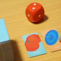 トマトマト」─カードの並び通りに声に出す、早口言葉バトル 